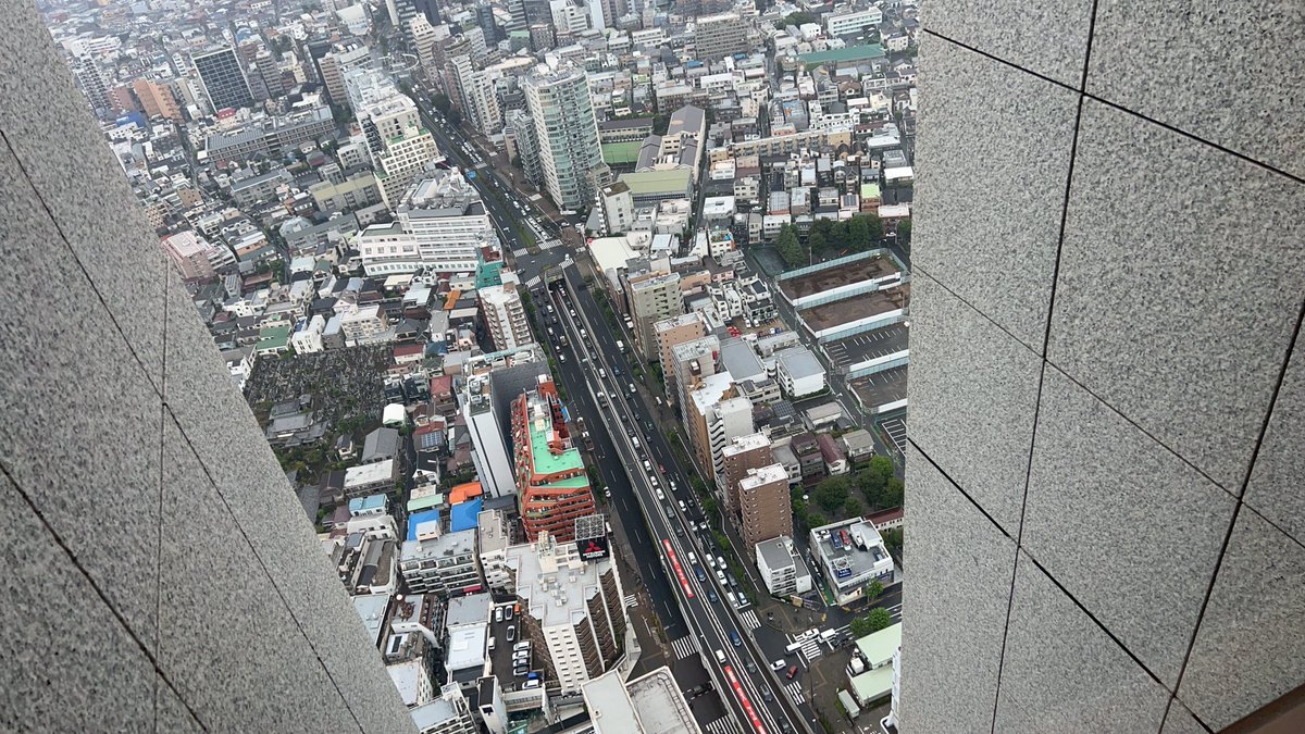 JBBR9IFPHc9FhjV's tweet image. 東京楽しかった🤨💓