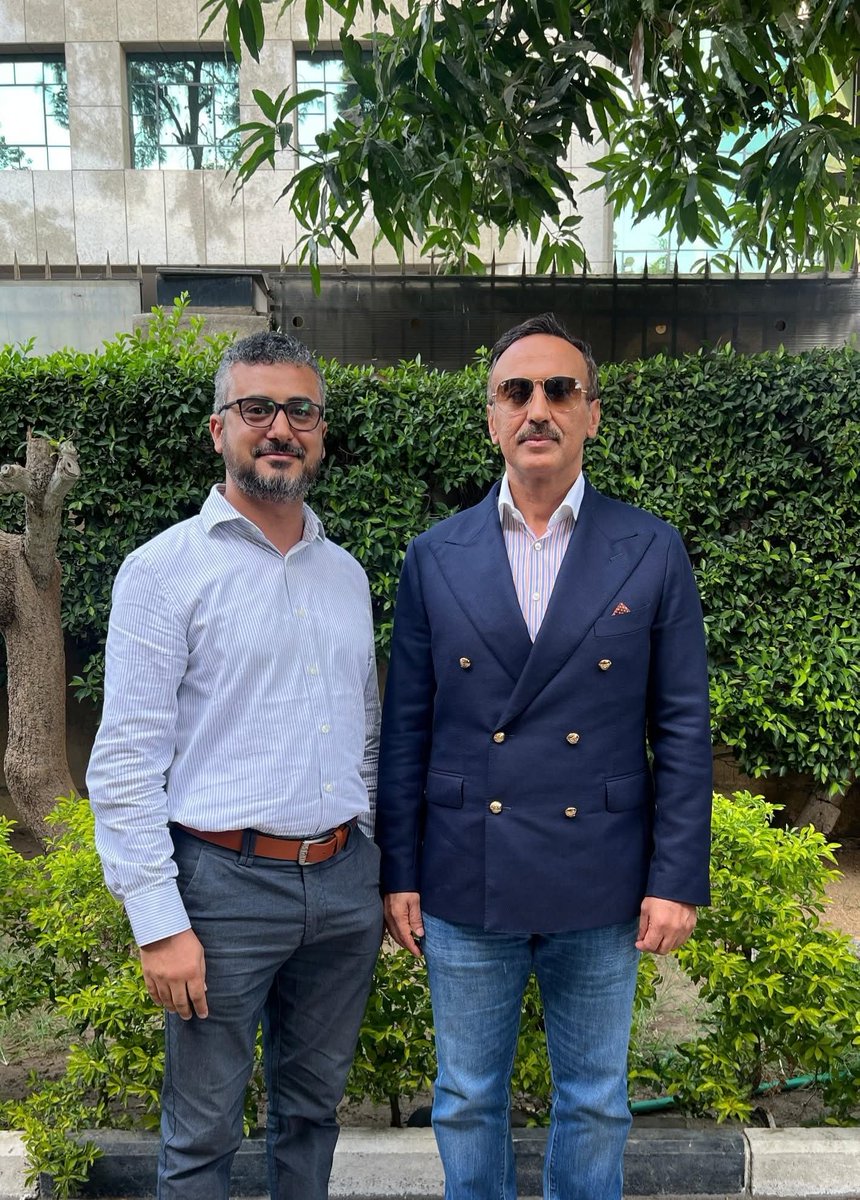 مع سعادة السفير #احمد_علي_عبدالله_صالح أثناء زيارته لقناة #اليمن_اليوم