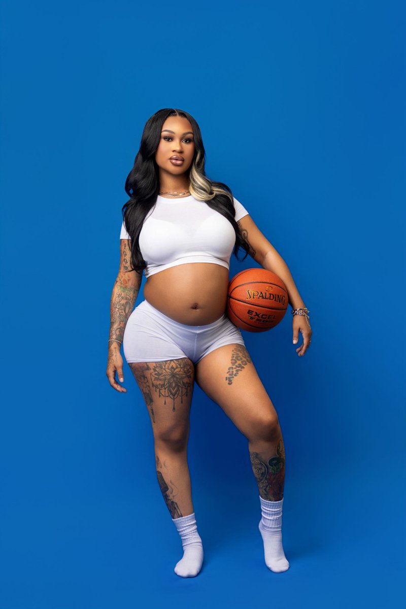 rynaee_trill's tweet photo. Cookin’ up my lil MVP 🏀👑 #BoyMom 💙 https://t.co/7J33UHavWh