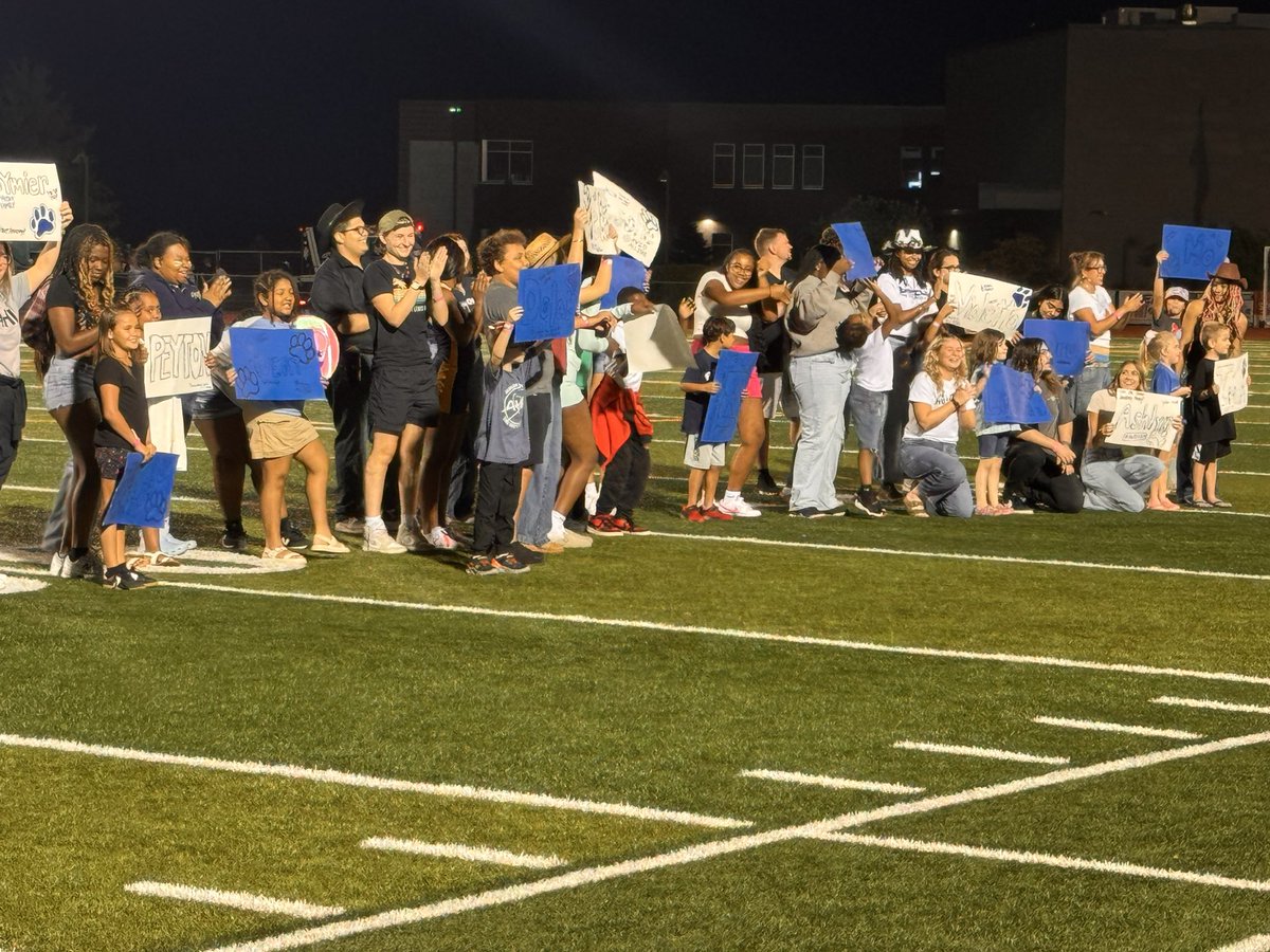 Check out my #TrustyHusky AVID All-Star!! 🤩🥹 He has gone above and beyond showing his #WICOR skills in the classroom! So happy to celebrate him &amp; all the other All-Stars last night at the BHS football game! #cpsbest #AHL_AVID