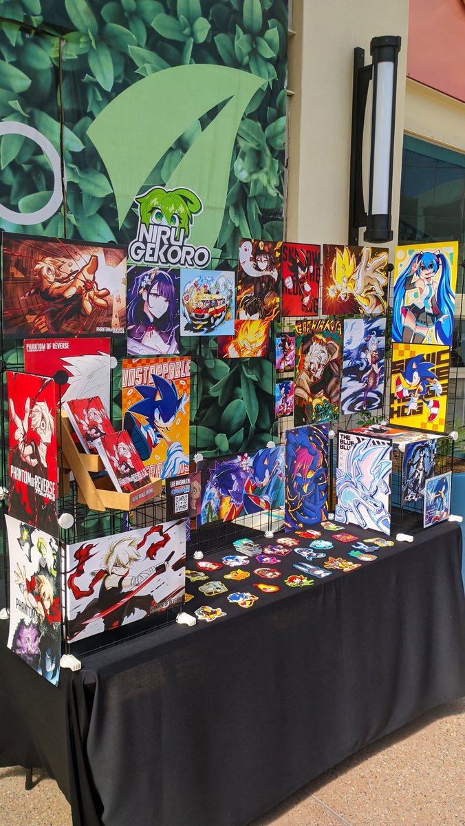 gekoroart's tweet photo. Currently on a con
Took me like 3 hours to set everything up https://t.co/JlFfitsE1L