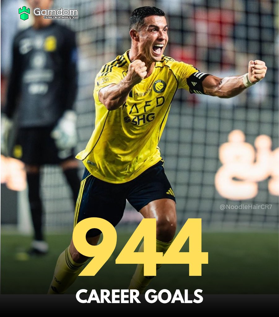 NoodleHairCR7's tweet photo. RONALDOOOOOOOOOOOOOOOOOOOOOOOOOOOOOOOOO WHAT A GOAL

944 CAREER GOALS FOR THE GOAT CRISTIANO RONALDO 🐐 https://t.co/8HoNOAZ4Te
