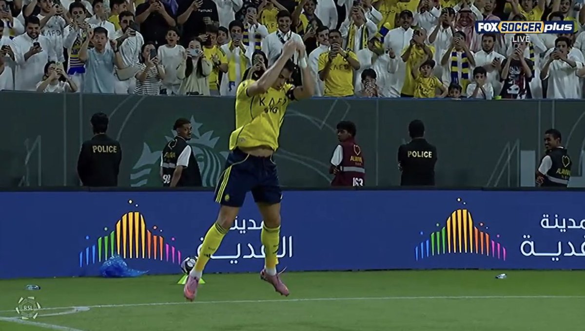 The Touchline | 𝐓 tweet media