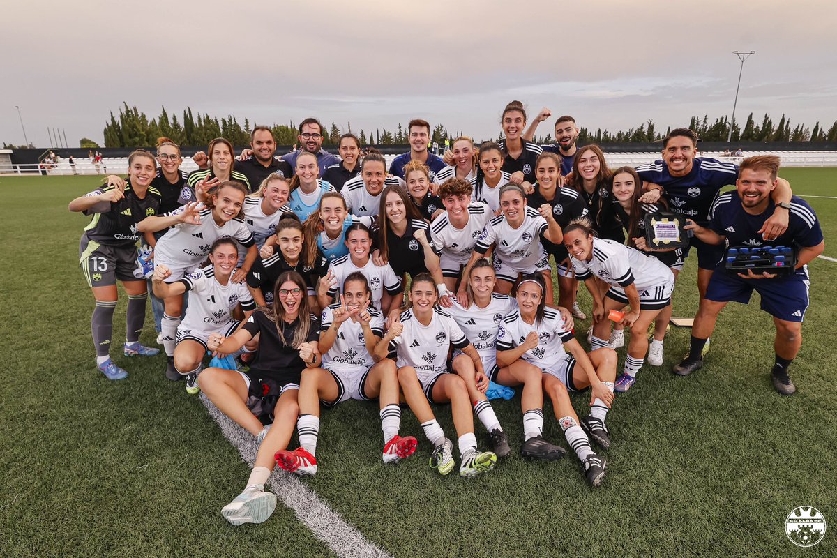 𝐋𝐚 𝐟𝐨𝐭𝐢𝐭𝐨 ➕3️⃣