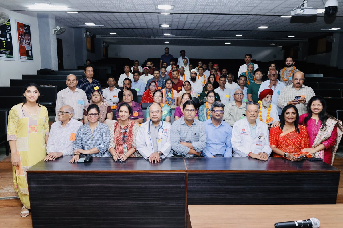 BeenaNarayanan's tweet photo. From 25+ years on the “magic bullet” to newly diagnosed finding hope — World CML Day at Mahatma Gandhi Hospital, Jaipur was truly inspiring.
@TheMaxF 
@vijivenkatesh 
@PKandalgaokar 
@Friends_Of_Max https://t.co/SGHlTxOYax