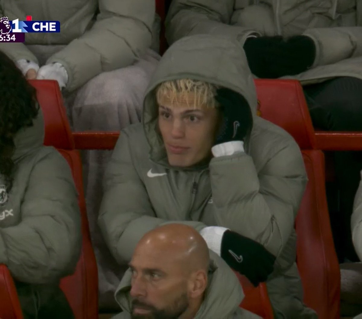 Kulübeden izlesin 😂