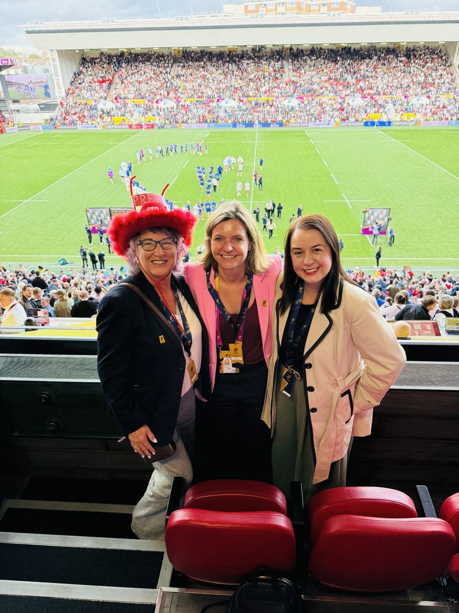 What a game! 

Congratulations to the <a href="/RedRosesRugby/">Red Roses</a> as they make it to the final #RWC2025🌹