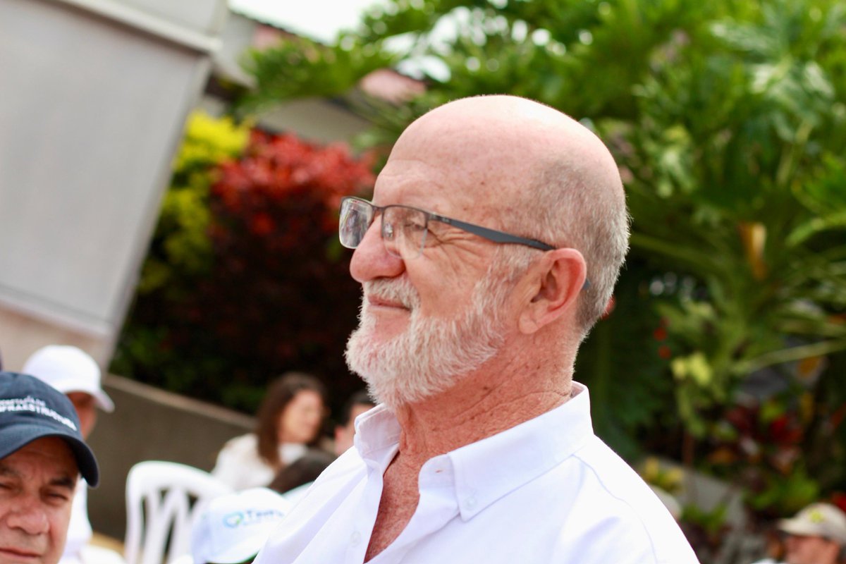 🌞 En el marco de la Feria de Servicios #GobiernoContigo en #Marquetalia, se entregaron recursos para proyectos clave en nuestra "Villa del Sol":

✔️ $150 millones para un aula STEM

✔️ $65 millones para la Feria de Cafés Especiales

✔️ $553 millones para estufas ecoeficientes