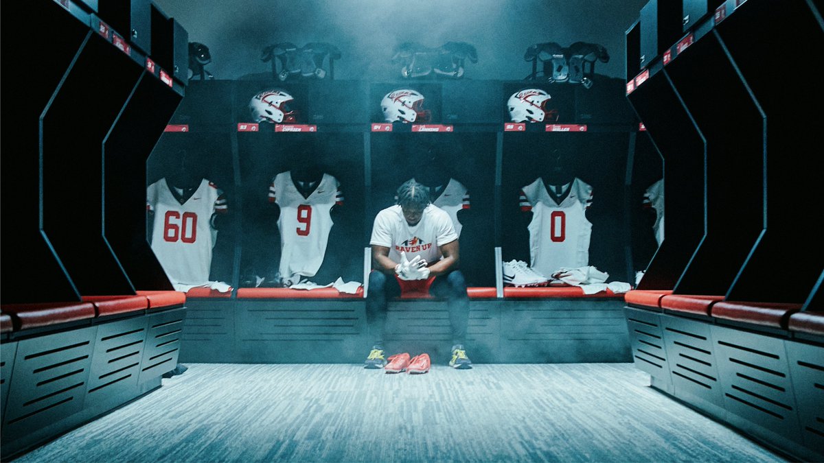 50 years ago, Coach Dick Foster led the 1975 Red Ravens to an undefeated season that set the standard in Coffeyville. Today, his name lives on the Dick Foster Athletic Complex, where the <a href="/Red_Raven_FB/">Coffeyville Football</a> train. Today, <a href="/cccredravens/">Coffeyville CC</a> honor him and that season. 

📸:<a href="/MMTHStudio/">MMTH Studio</a>