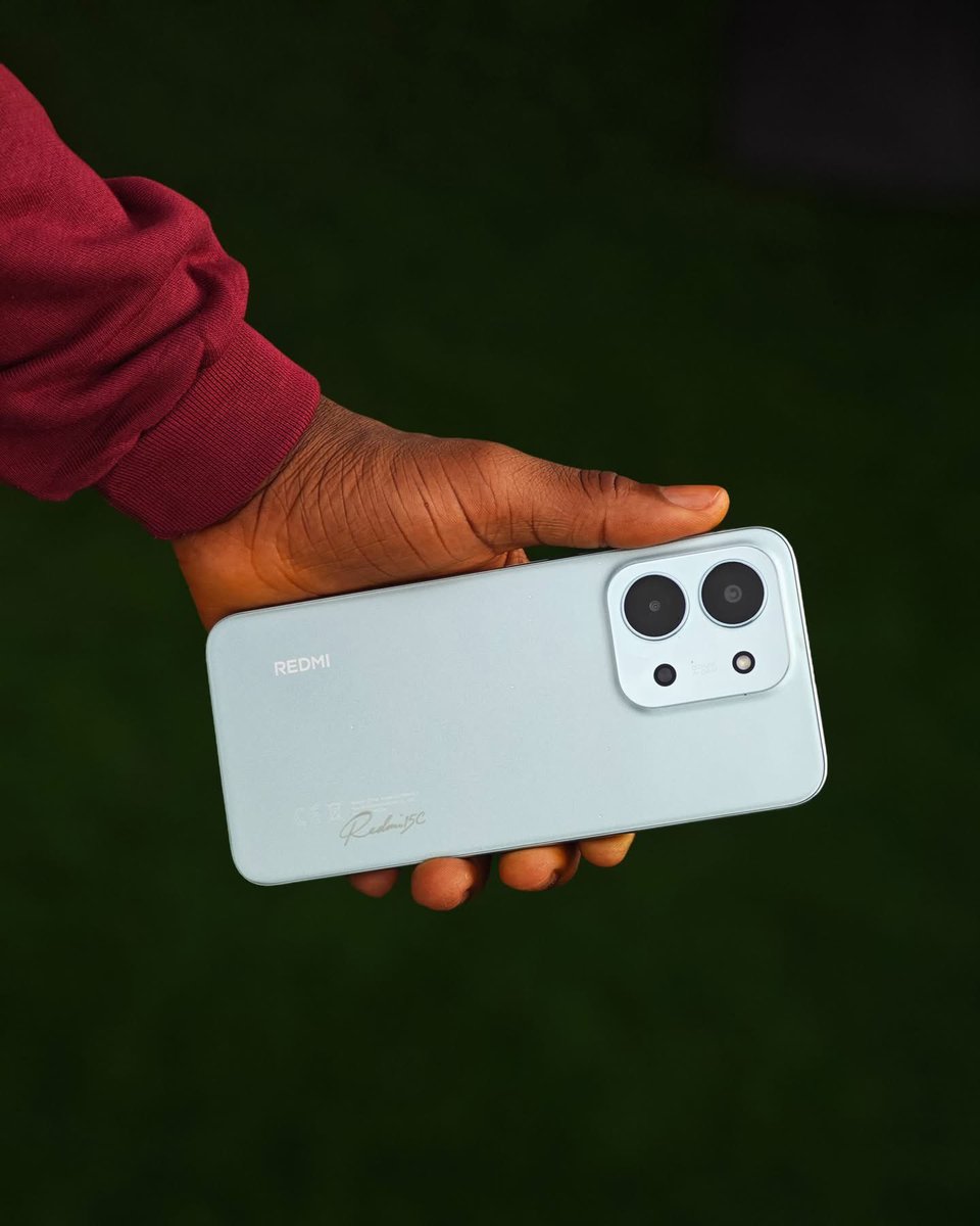 XiaomiNigeria's tweet image. Fresh. Bold. Refreshing.✨

Stand out with the all-new Redmi 15C Mint Green!🌿💚

#Redmi15C #MintGreenVibes #XiaomiNigeria