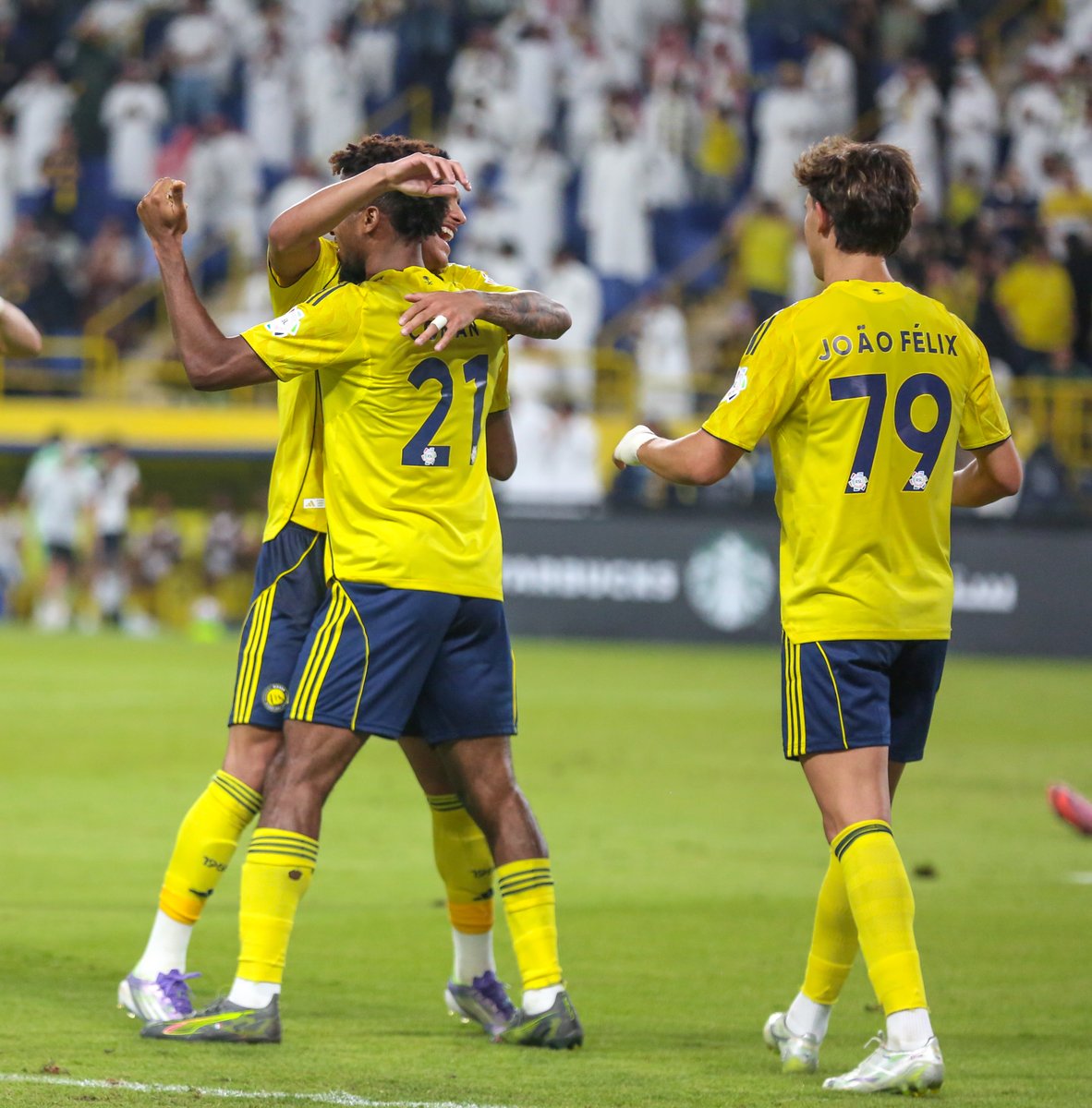 أنقذ / عزِّز جولتي يا ----------- ؟

#يلا_نلعب | #فانتزي_دوري_روشن