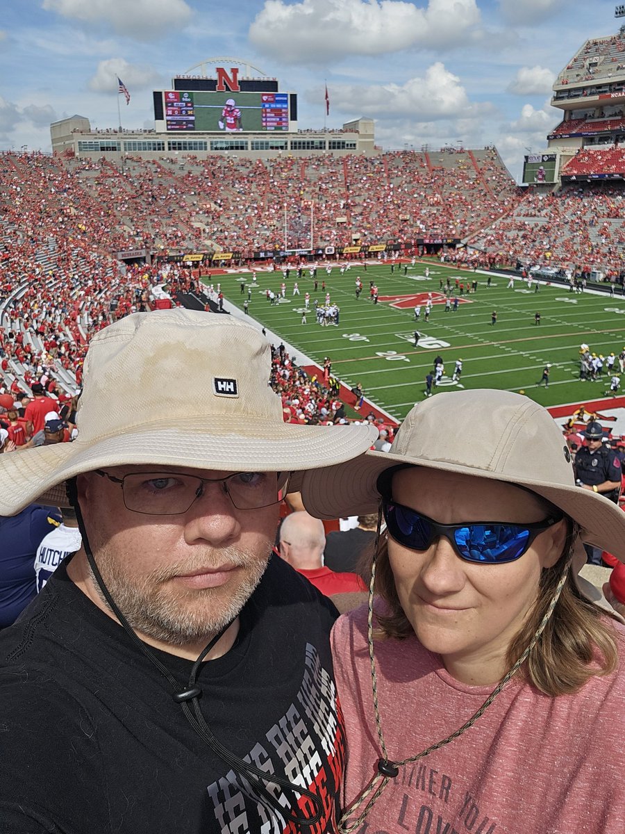 ScottyPSkers's tweet image. IT'S GAMEDAY HUSKER NATION...GET UP...GET LOUD...BEAT MICHIGAN!!! #HUSKERS #HUSKERCHEER #GBR