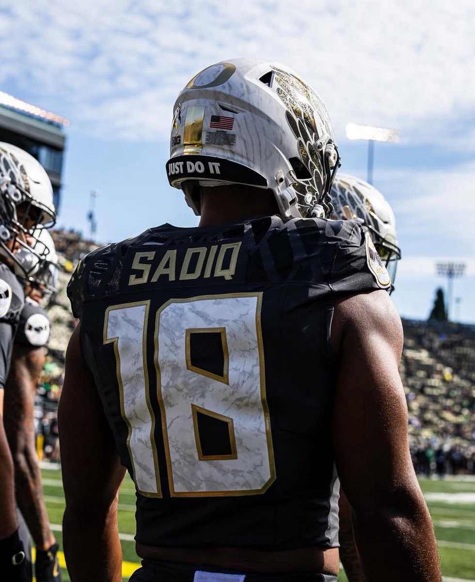 The ‘Shoe Duck’ unis for <a href="/oregonfootball/">Oregon Football</a> 

#uniswag