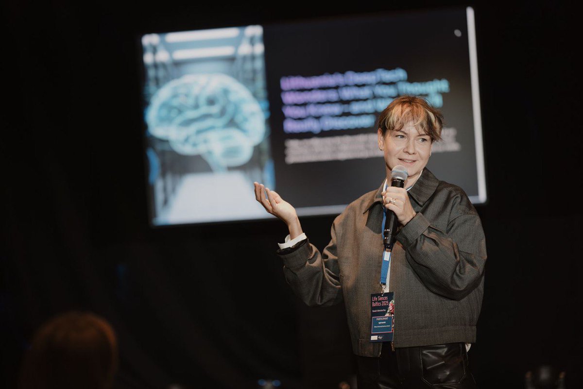 fertilahealth's tweet image. 🚀 At Life Sciences Baltics 2025 we introduced Fertila – a Lithuanian deeptech innovation with the power to transform the fertility tech market. A global opportunity born in Lithuania. 🌍💡

#Fertila #DeepTech #FertilityTech #LifeSciencesBaltics #fertility #Innovation