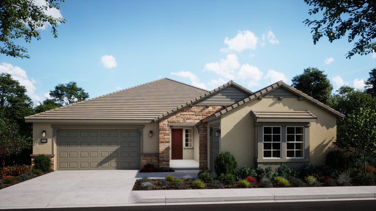 Two Savanna Quick Move-In Homes are available now!

Spacious kitchens, up to 5 bedrooms &amp; 3-car garages—plus up to $40K in savings on select lots. ✨

Tour today: mccaffreyhomes.com/new-homes/avai…