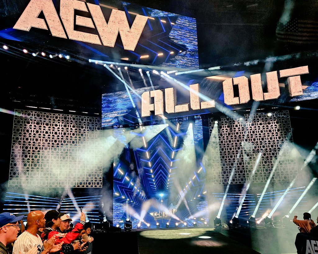 Security__Sam's tweet image. You know what time it is! #ALLOUT #AEW #TORONTO #MAX