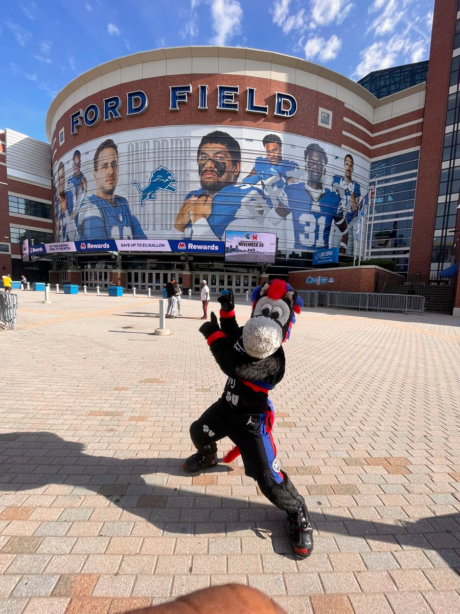 Today we are making stops! Stop #1