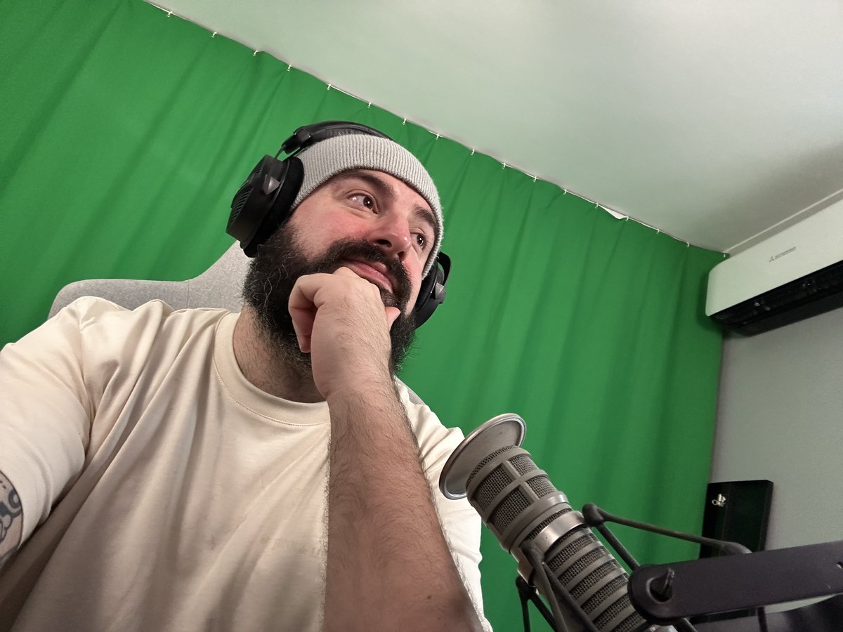 [Ad/Key] me staring at my LIST of games. Today's game we're starting with on stream is <a href="/The_LiftGame/">The Lift</a> - Thanks to <a href="/tinyBuild/">tinyBuild 🪛 The Lift: Playtest and Wishlist Now!</a> for the key to check out the playtest
Live now - twitch.tv/nikoheart