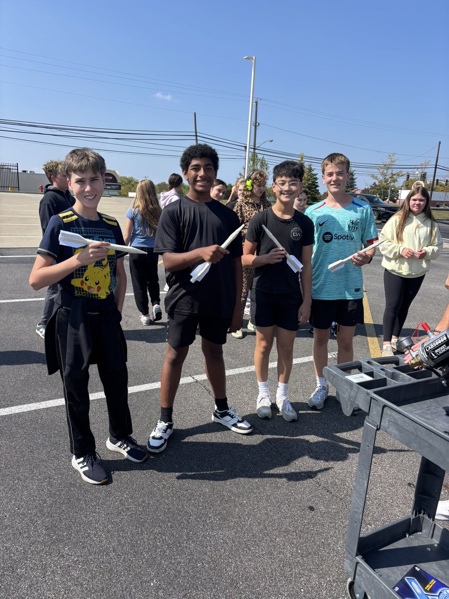 Angela Ebert tweet media