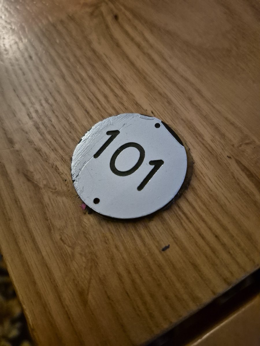 stumpy_juk's tweet image. Anyone @radiox listeners want to buy me a birthday drink? Table 101 great western wetherspoons, cardiff @tobytarrant @JamesRobinson @domisatwit