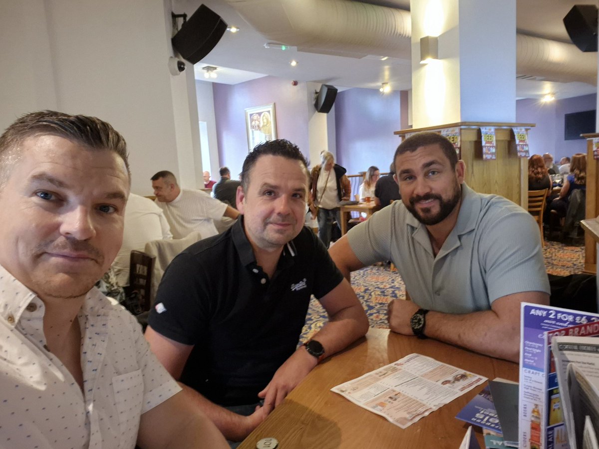 stumpy_juk's tweet image. Anyone @radiox listeners want to buy me a birthday drink? Table 101 great western wetherspoons, cardiff @tobytarrant @JamesRobinson @domisatwit