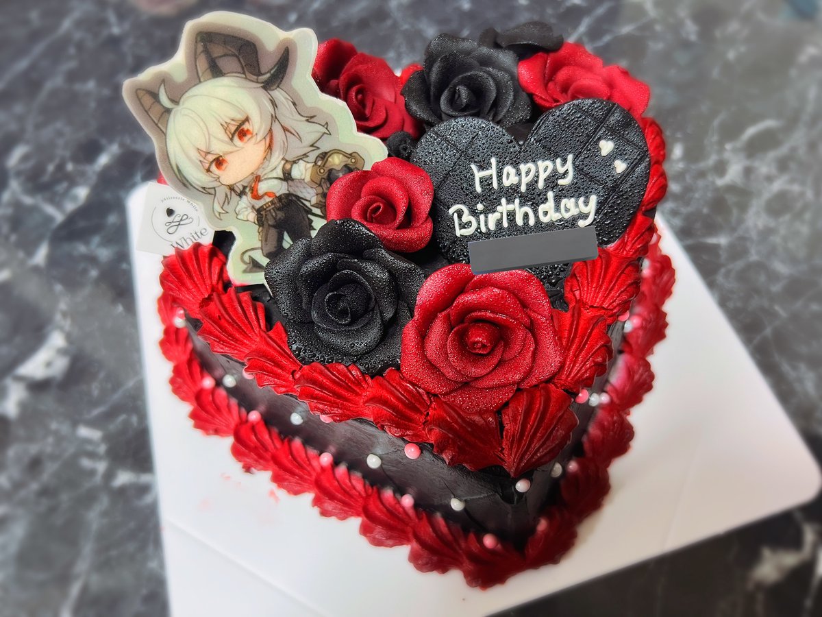 誕生日ケーキがなんかもうすごかった
#鳴潮