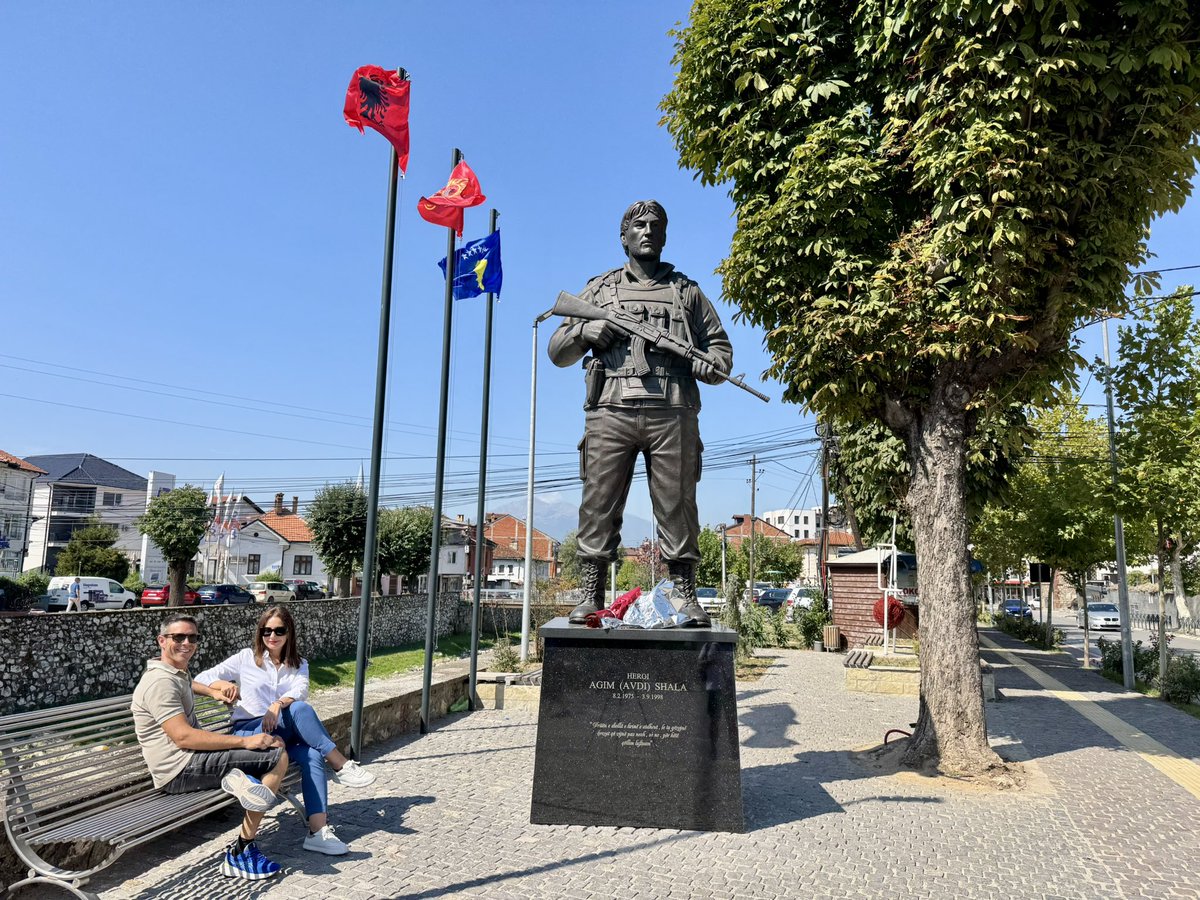 Escapada a #Kosovo muy pronto todos los detalles en:
blog 👉 andorreandoporelmundo.com
Vídeo👉 youtu.be/38eHirnWxuE?si…