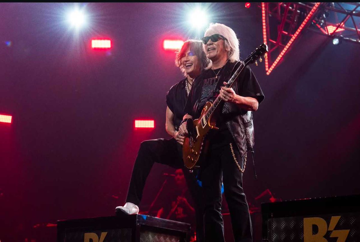 ダンテ@B'z brother tweet media