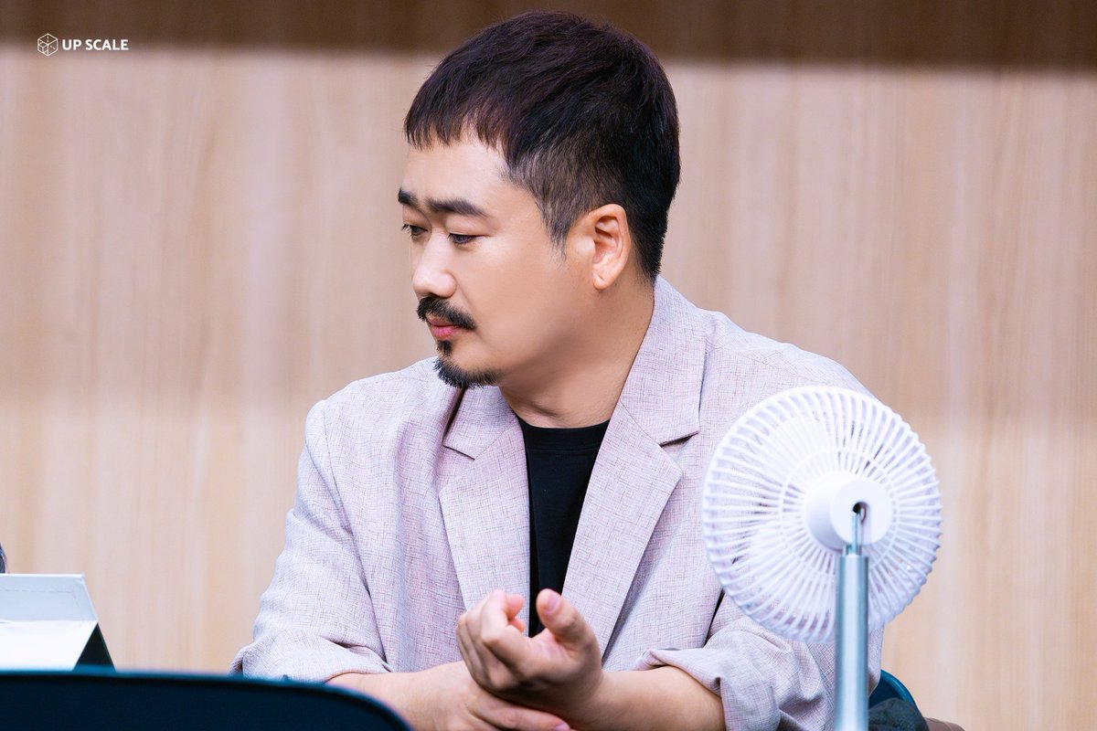 250920 3집 AURUM 팬사인회
#국카스텐 #전규호