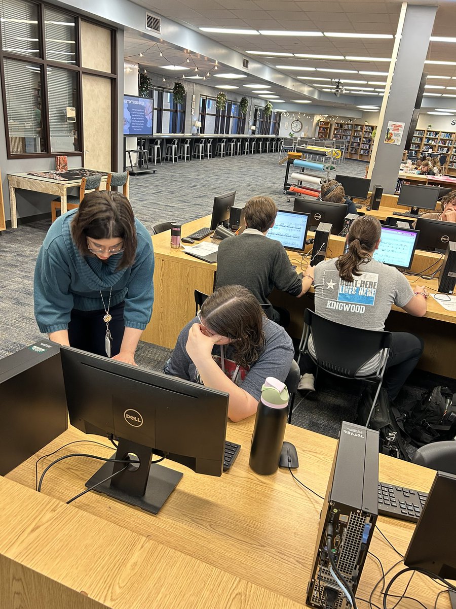 Kingwood High School Library tweet media