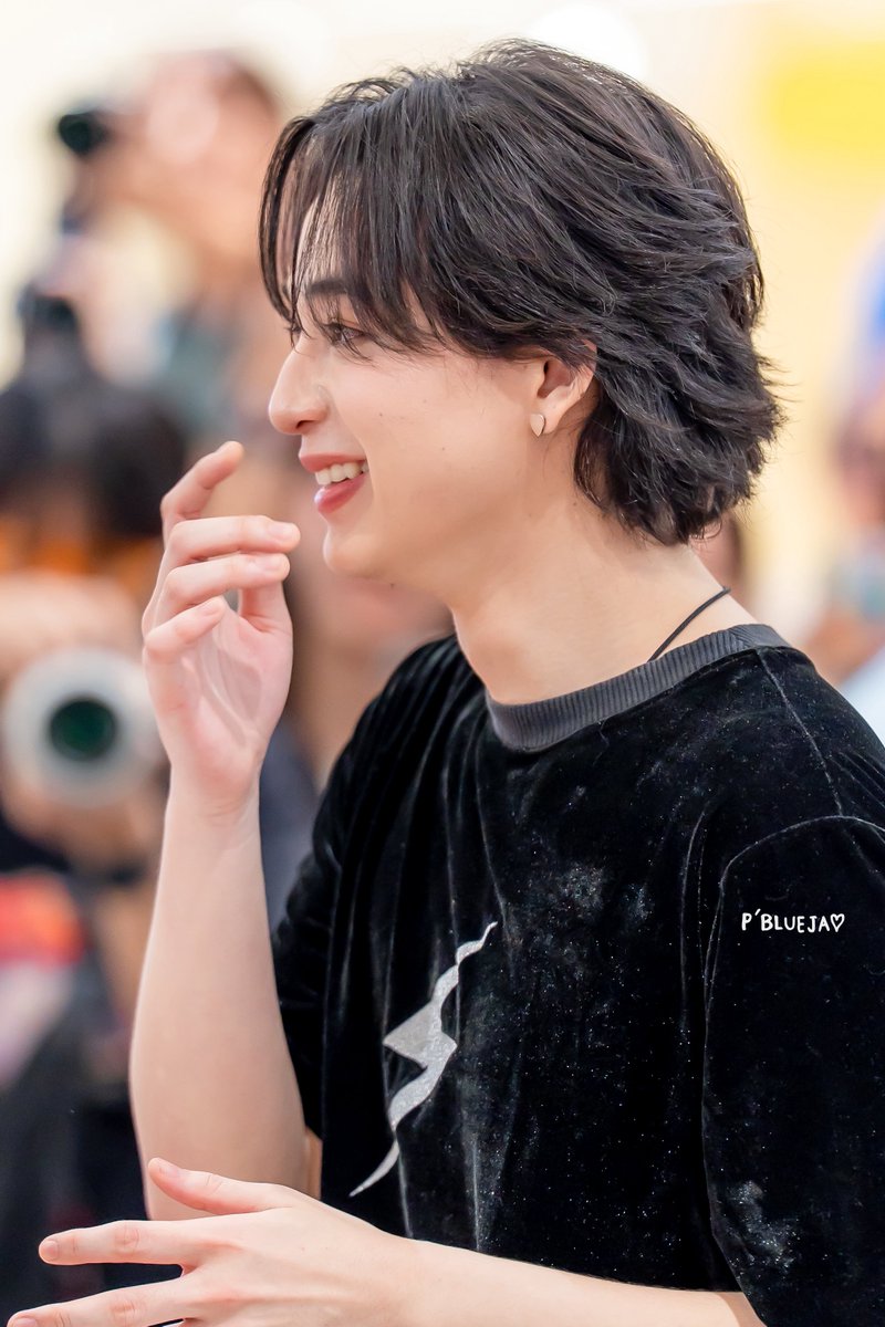 💙💛 𝗯𝗹𝘂𝗲𝗯𝗼𝘀𝗹𝗲𝘆 💛💙 tweet media