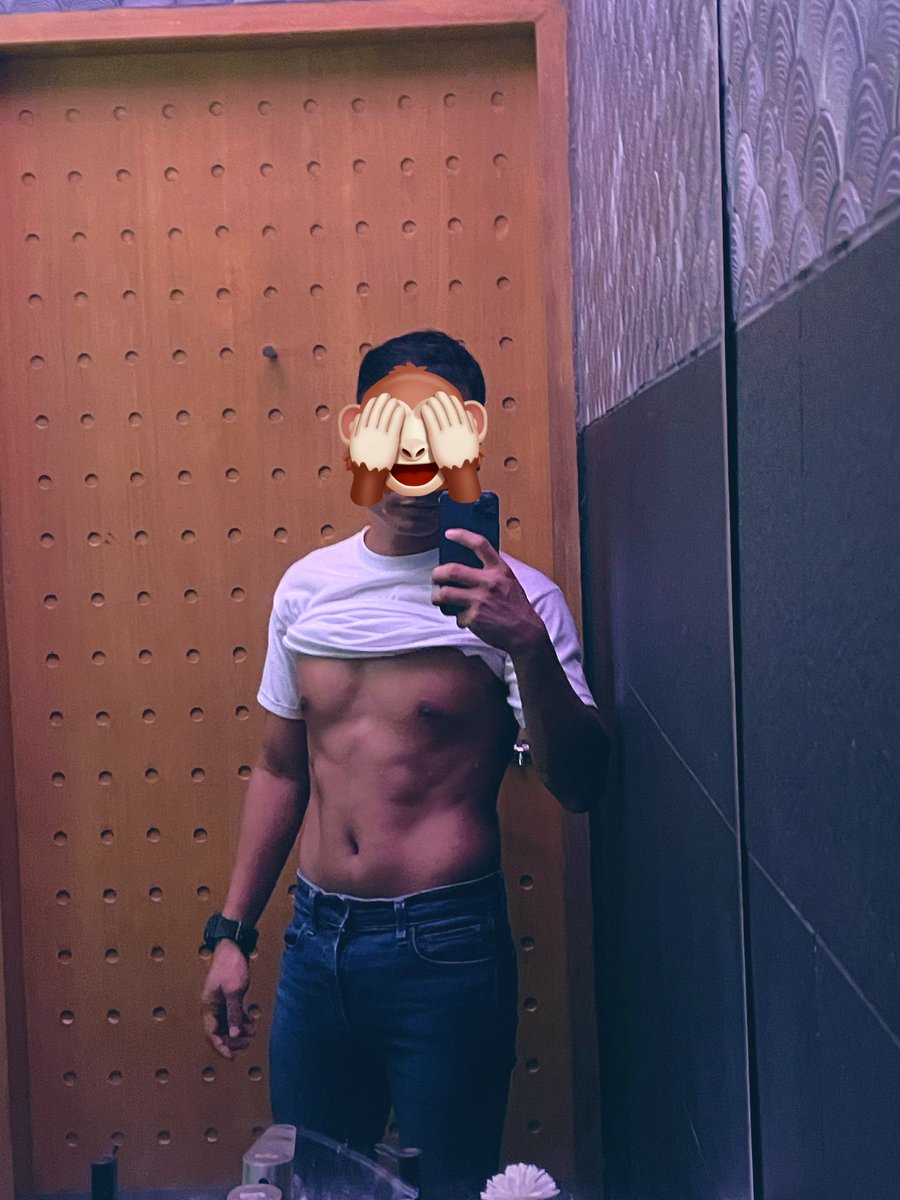 Took advantage of the lighting. 

Okay lang sa inyo ang moreno?