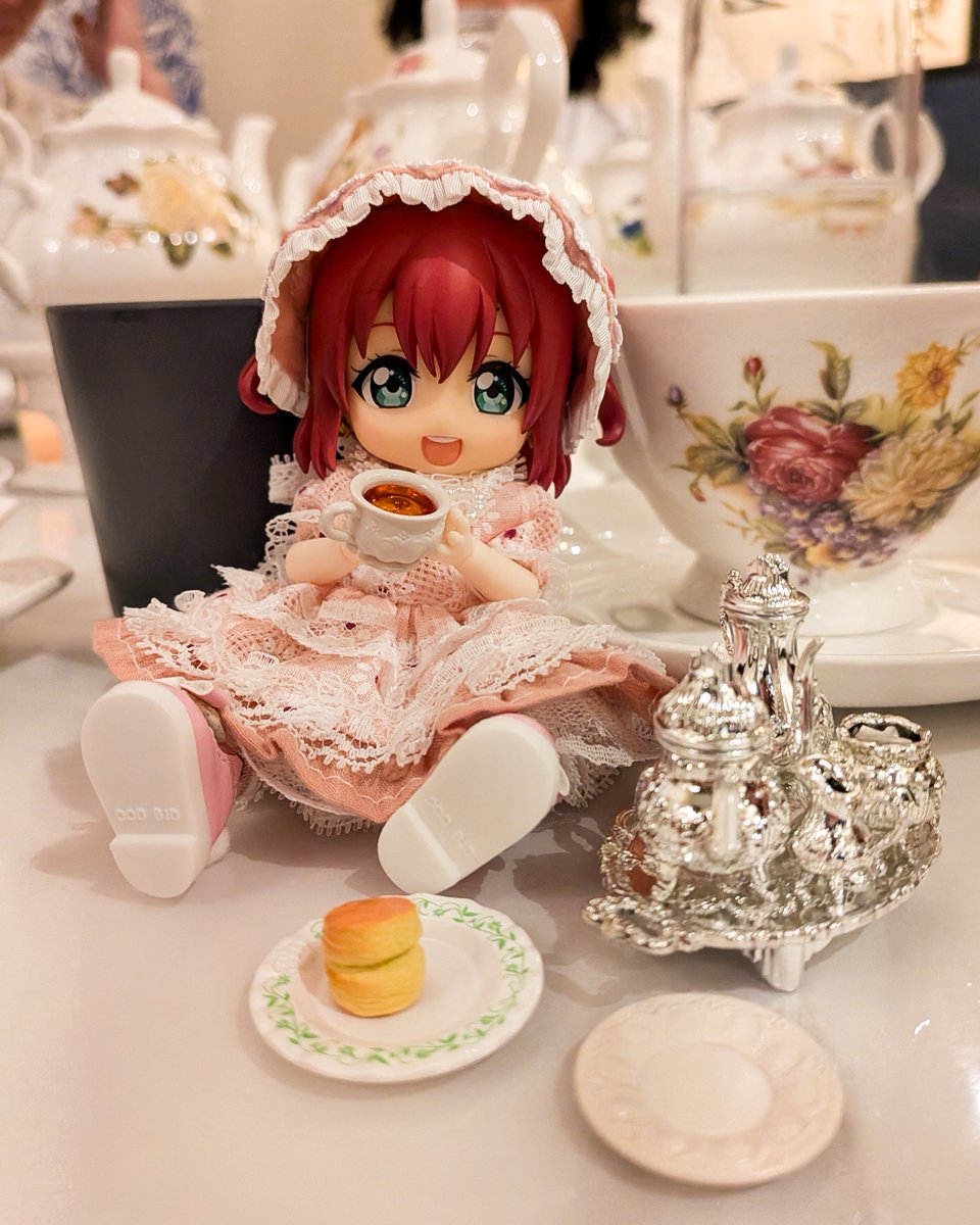 Sarah 🐰 tweet media