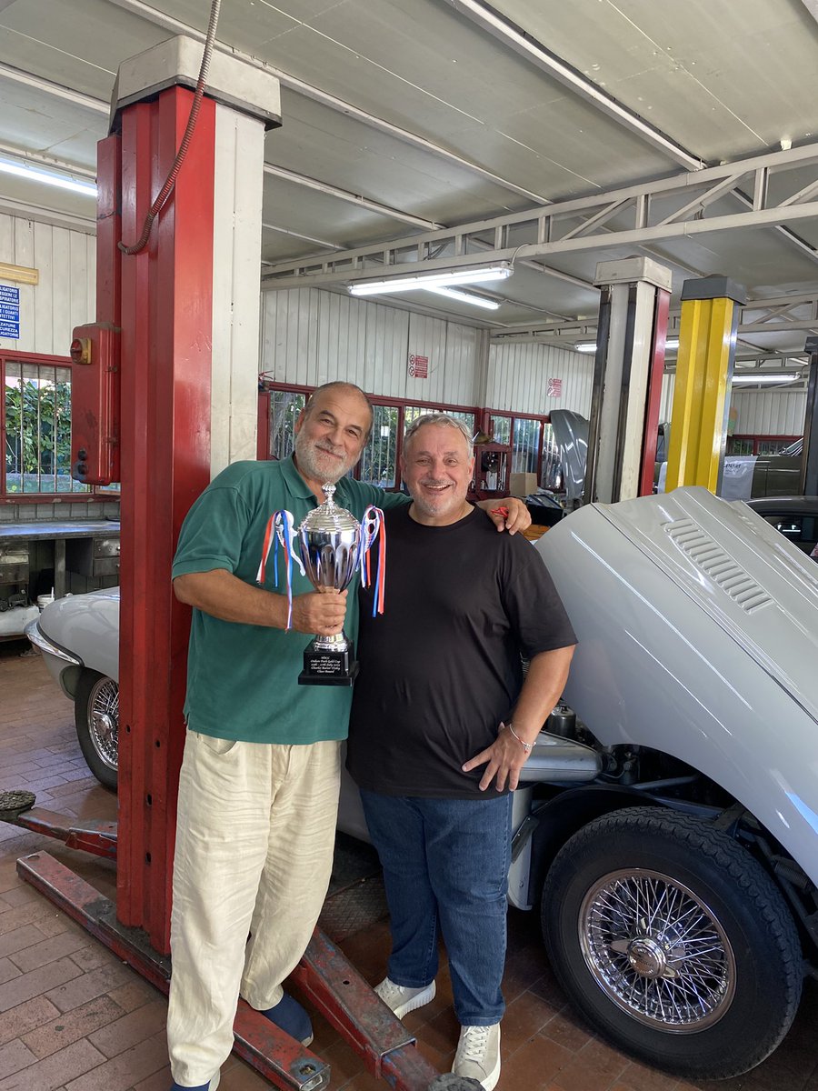 GianlucaBardell's tweet image. Con Pietro ho gli strumenti per correre in pista : il suo negozio #Sparco a #Vallelunga è la mia scelta.  
Con Marco Rizzo, punto alla libertà : la corsa più difficile, ma la più vera. @MarcoRizzoDSP @DSP_Piemonte