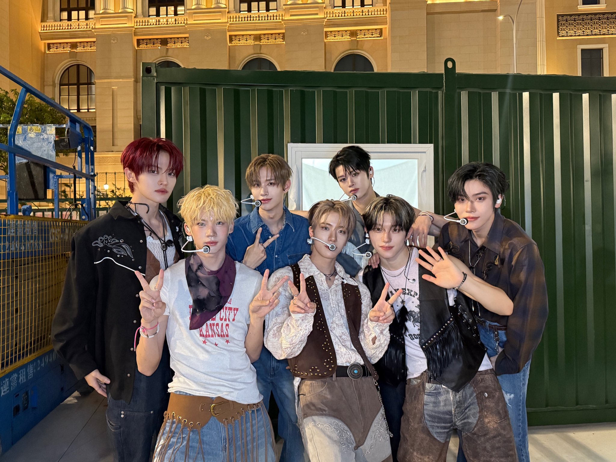 クルユア ツーショ ヨジュン closeyoureyes Yeojun Twitter Update ] 🍭🍮 —————— #CLOSEYOUREYES #클로즈
