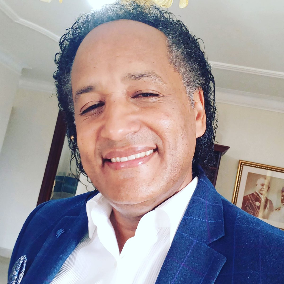 Blessed, positive day world ✨️♥️😊🙏✅️