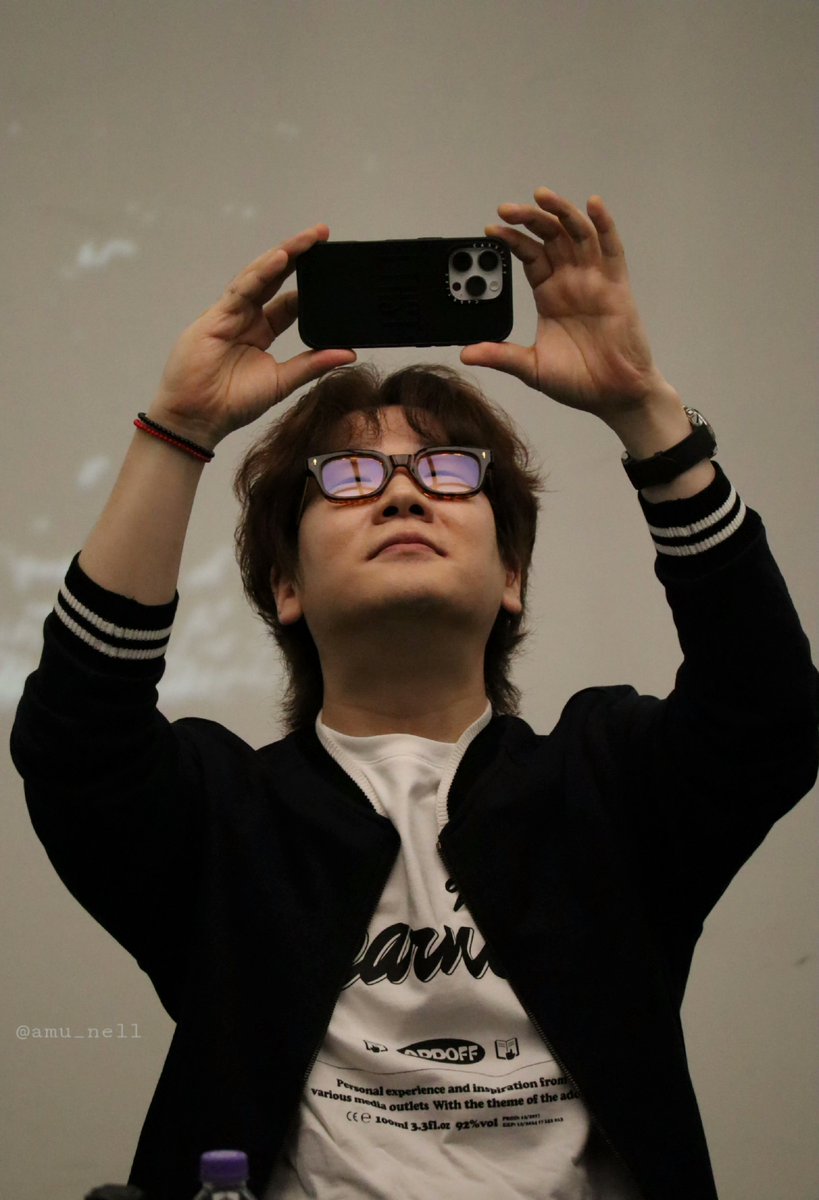 250920 SHADOWS 팬싸인회

서로가 서로를 찍는중
아저씨 저희 초상권있어요