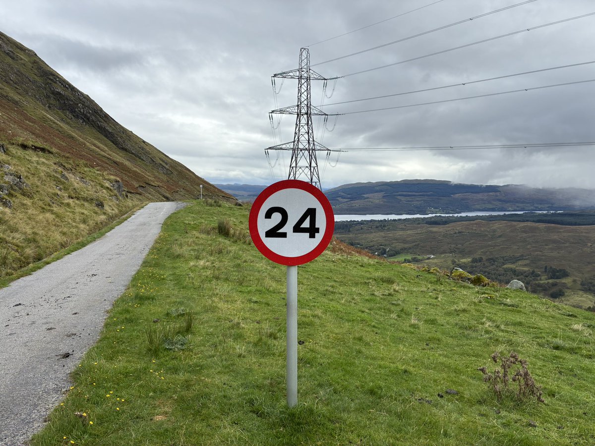 Today's episode of random road signs.