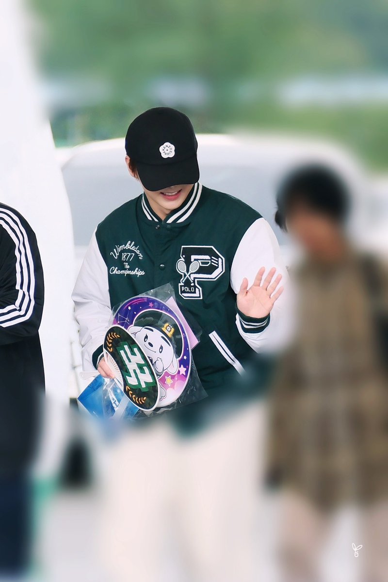 250920 지상군 페스티벌

혜성 

명예꾹프님 등장💛💜

#VANNER  #VVS #혜성