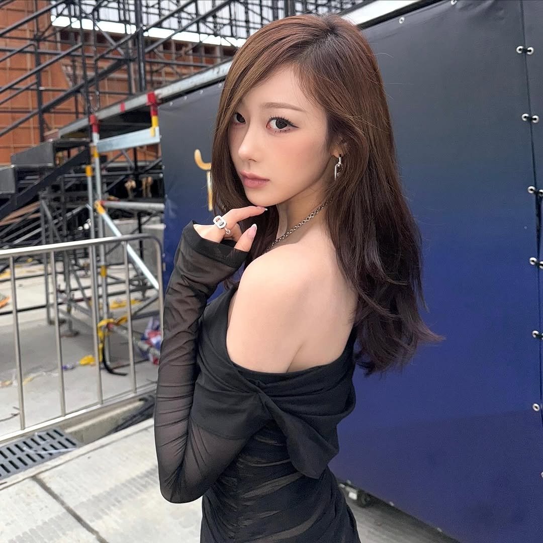 🖤