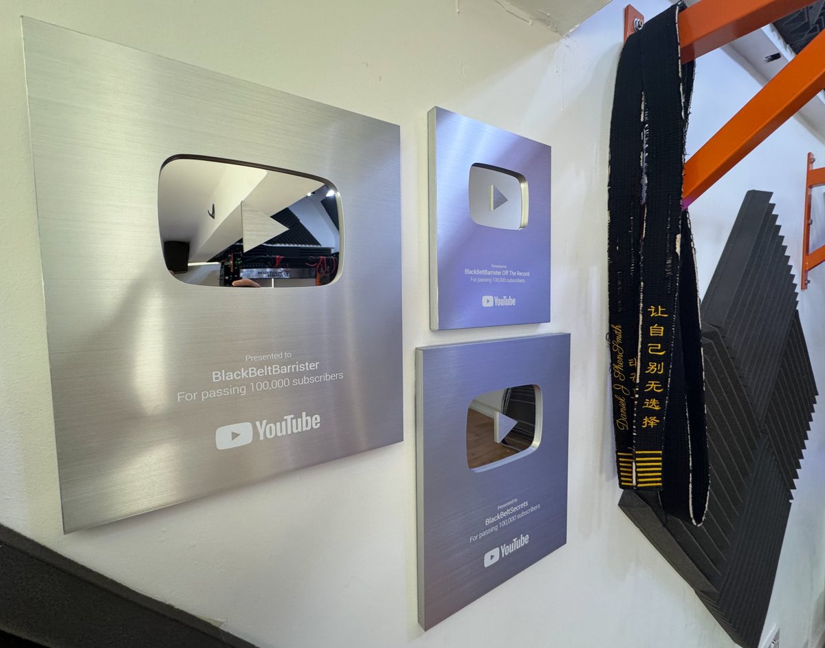 dshensmith's tweet image. So much fun, I did it 3 times 😁🥳 #100k
youtube.com/@BlackBeltBarr… youtube.com/@BlackBeltSecr…
youtube.com/@BlackBeltBarr…