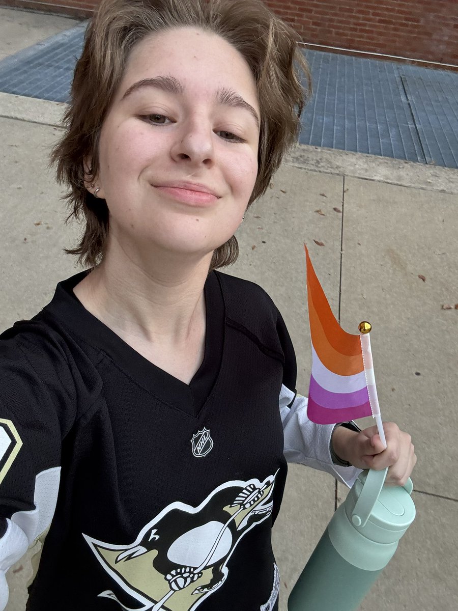 nobody here knows i'm dating marc andre yuri