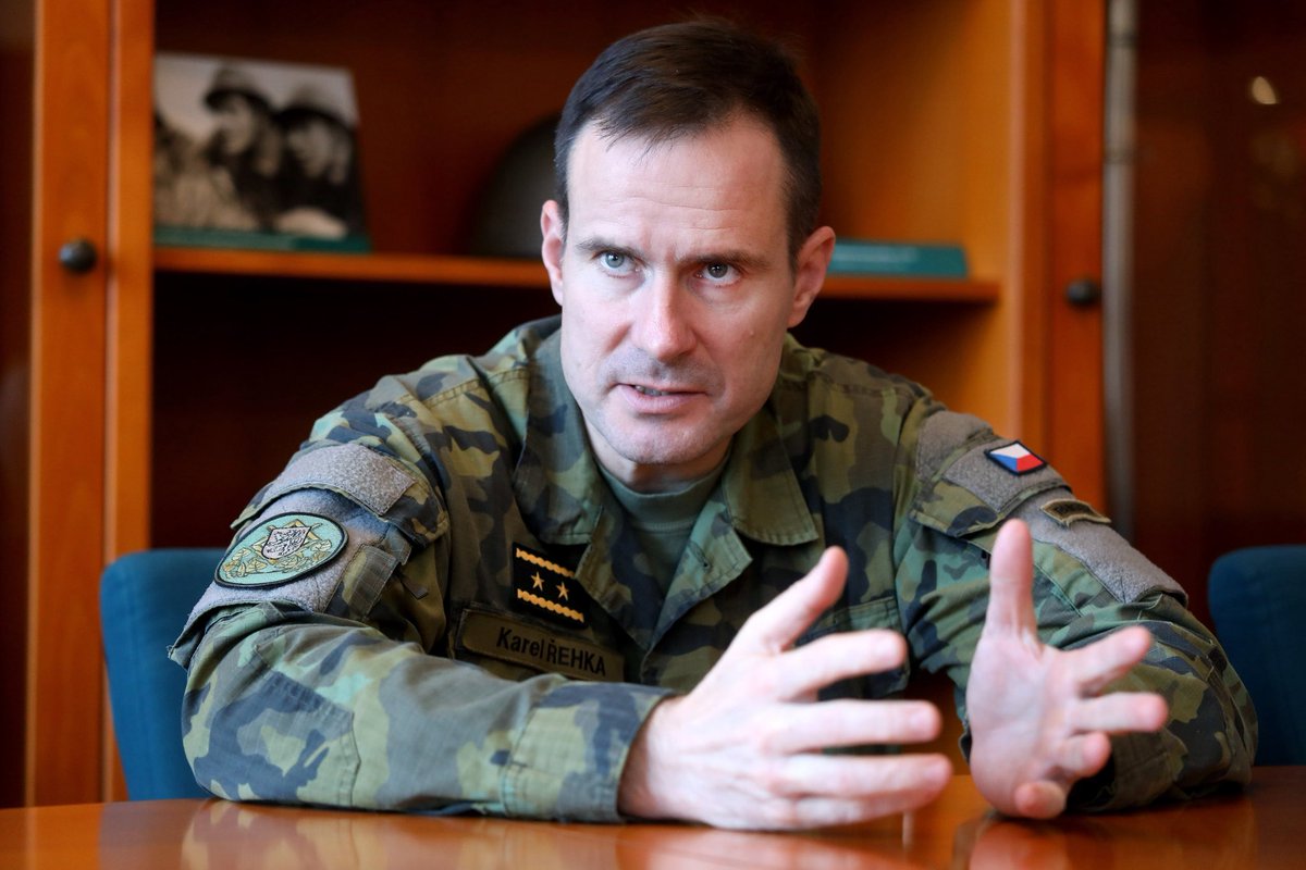 “On a scale 1-10, if 1 is peace and 10 is war,
we are now close to 8.”

Chief of Czech General Staff General Karel Řehka told Czech television today