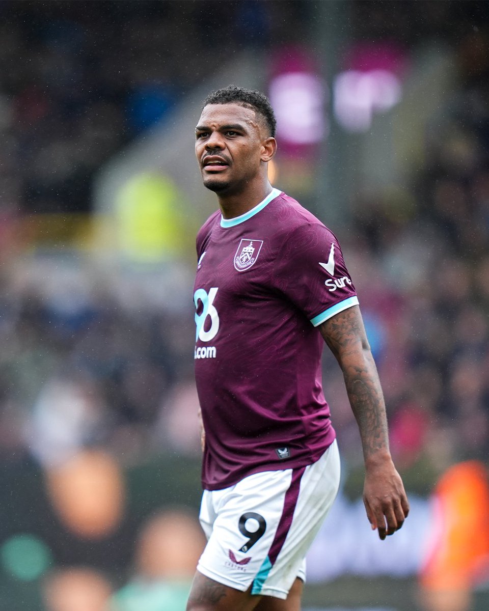 BurnleyOfficial's tweet image. Leading the line 🙌