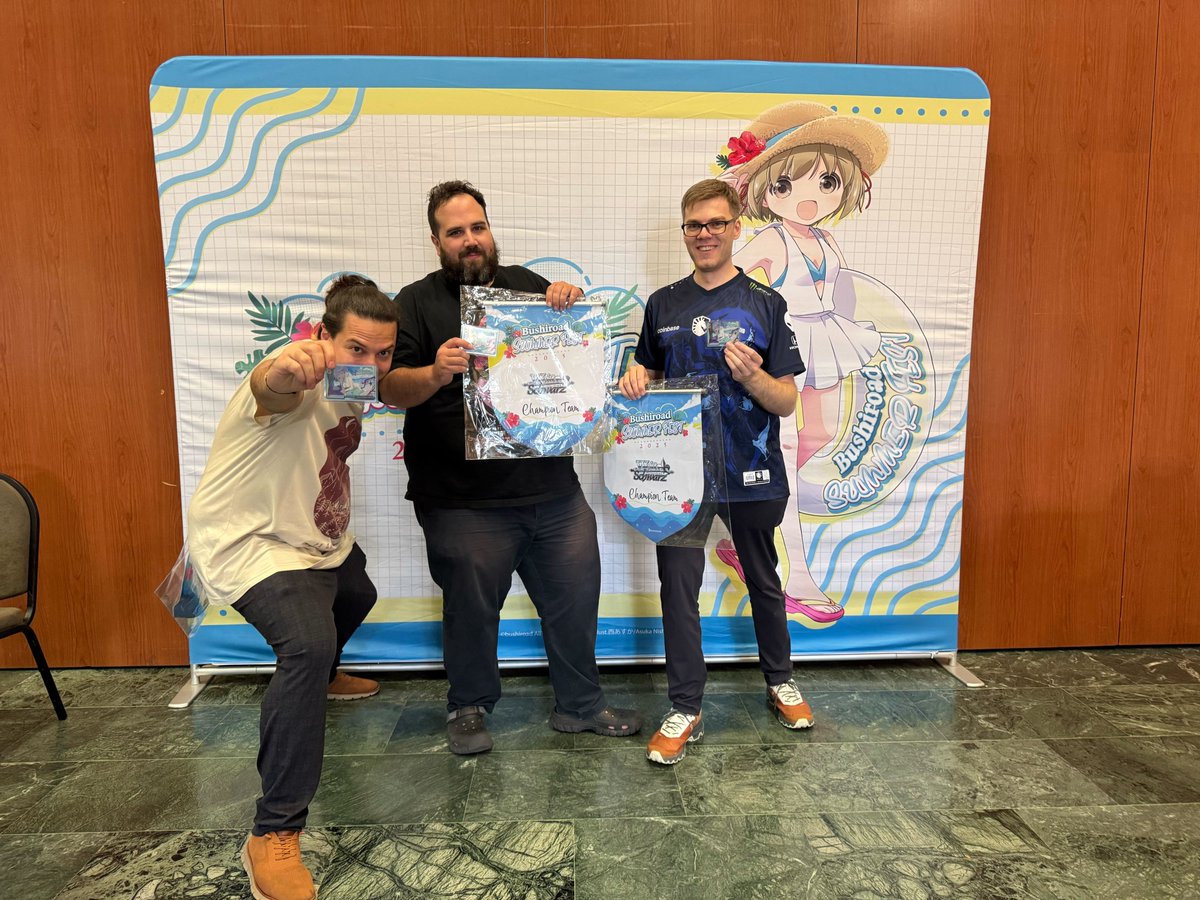 BushiroadEvents's tweet photo. 🌺 BSF 2025 🌺

Congratulations to the top teams of Weiß Schwarz at Seville, Spain! 🎉

🏅 A E I NO U
🥈 Dual Laners
🥉 Pegas gonna pepegate

#Bushiroad #BSF25 https://t.co/MJQWnjUpI8