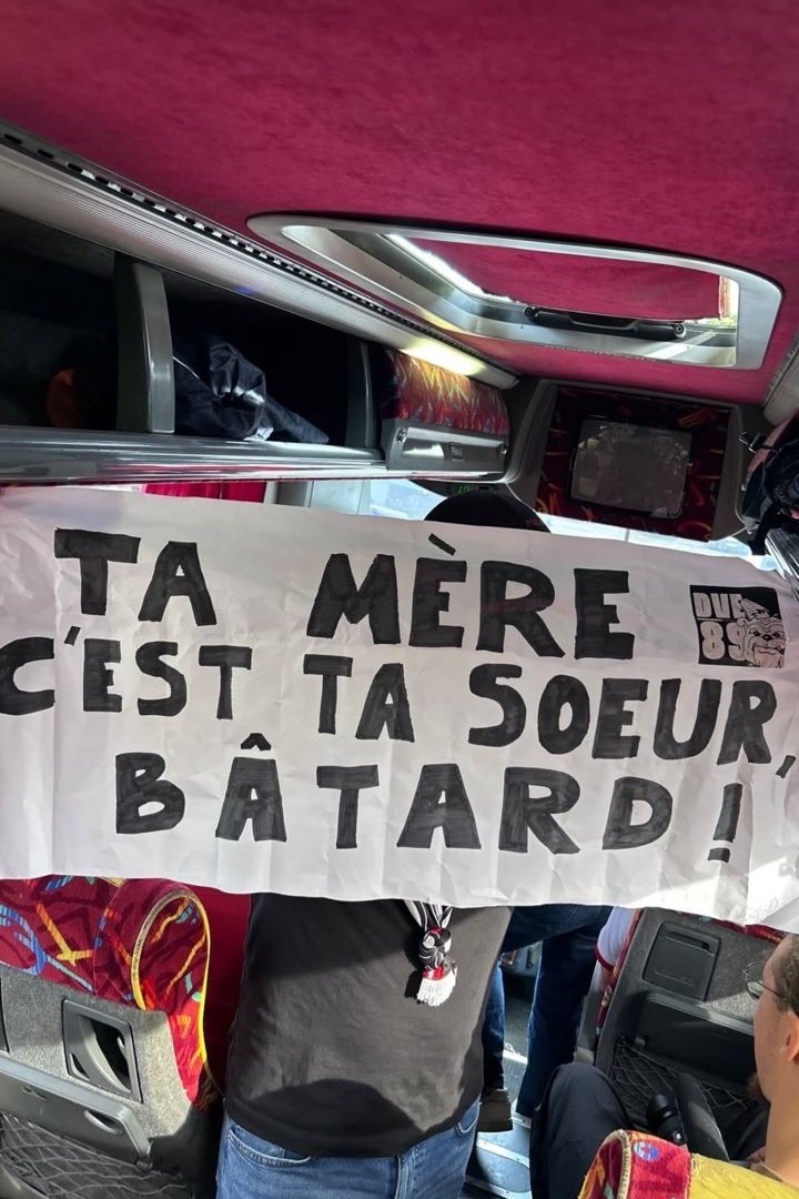 Le A de Crotale pour "animation", même si ça concerne nos ennemis du soir.
J'annonce qu'aucun effort ne sera fait pour répondre en tribune vu la pauvreté du message.
#RCLLOSC #DVE