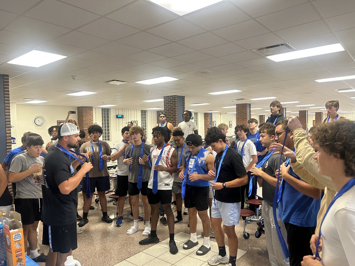 Thank you to our parents for our cereal bar! Custom ties and glasses for homecoming with a free lesson from Coach Styler on how to tie a tie. 

It’s a great time to be a Bulldog football player.

<a href="/RB_A_T_C/">RB Athletic Training</a> <a href="/rbhsathletics/">RBHS Athletics</a> <a href="/HHAthletics1/">Hustle Hard Athletics</a> <a href="/CoachStyler_RB/">Sam Styler</a>