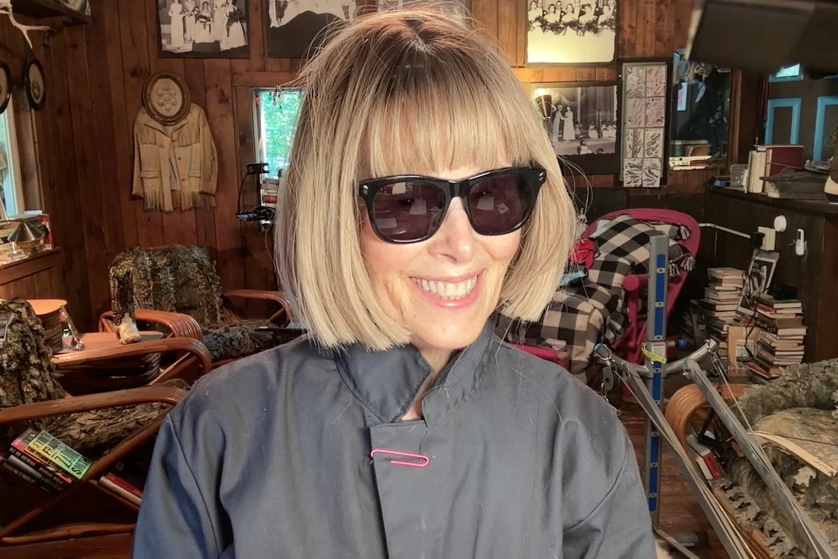 Here's a cool way to resist.

On Thursday, E. Jean Carroll started it: Paper Clip Protest.

“Comely Reader! I suggest we all start wearing the paper clip. Subtler than a red hat, more powerful as a CONNECTION,” she wrote, explaining they were also worn during World War II as a