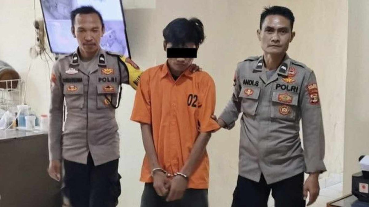 Terduga Pencuri Mobil Pick Up Babak Belur Diamuk Masa Di Gadingrejo ranjana.id/terduga-pencur…