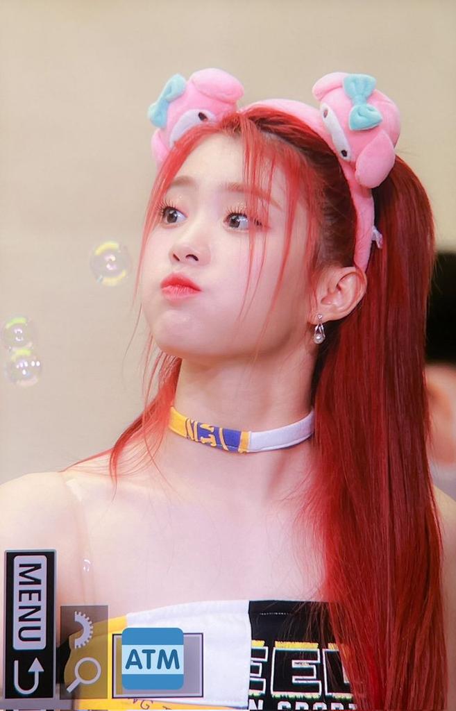 𝗇𝖺𝗇𝗂. tweet media